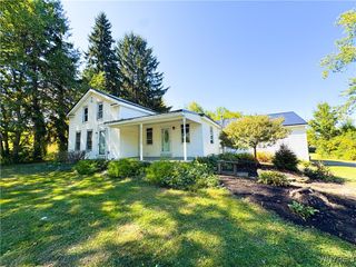 294 Two Rod Road S, Marilla, NY 14102