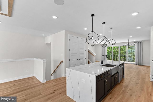 22892 COPPER TREE TER, Ashburn, VA 20148
