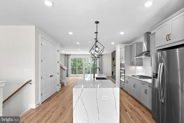 22892 COPPER TREE TER, Ashburn, VA 20148