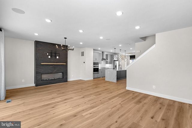 22892 COPPER TREE TER, Ashburn, VA 20148