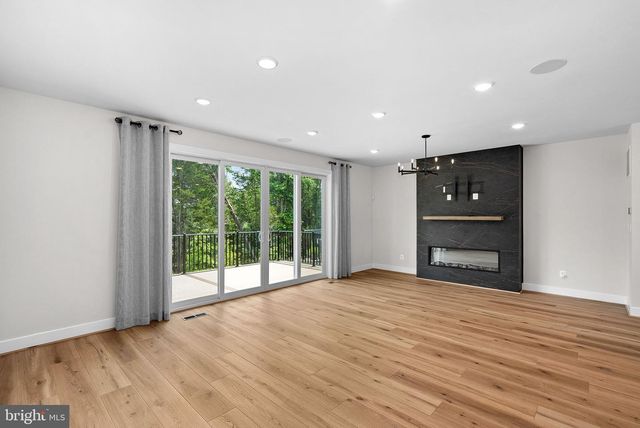 22892 COPPER TREE TER, Ashburn, VA 20148