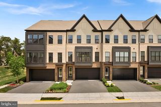 22892 COPPER TREE TER, Ashburn, VA 20148