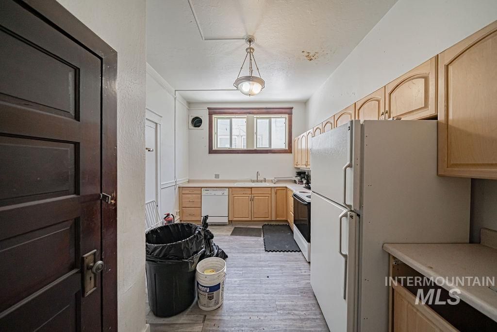 310 E Center St, Pocatello, ID 83201 photo 36