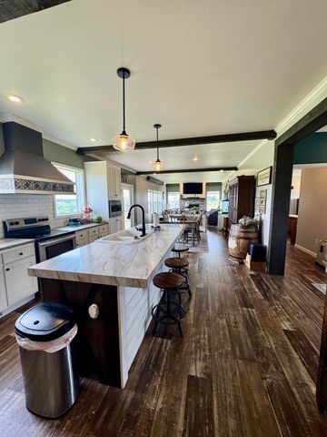 2475 Gravel Road, Carlisle, KY 40311