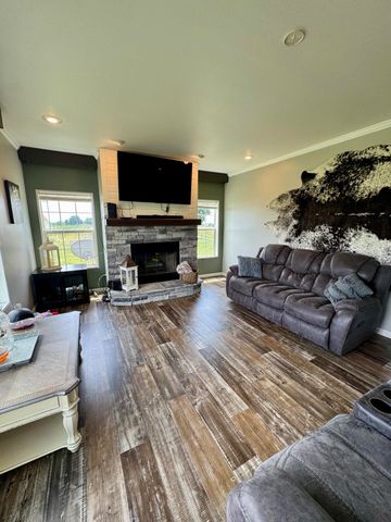 2475 Gravel Road, Carlisle, KY 40311