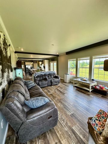 2475 Gravel Road, Carlisle, KY 40311