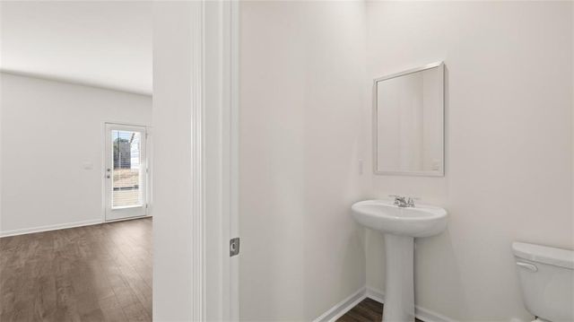 49 Weymouth Drive, Locust Grove, GA 30248