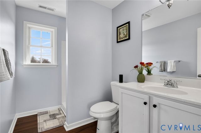 10041 Highview Ave, Glen Allen, VA 23059