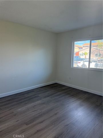 558 S Benjamin, Rialto, CA 92376