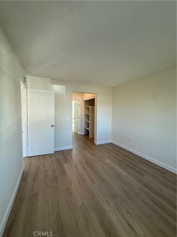 558 S Benjamin, Rialto, CA 92376