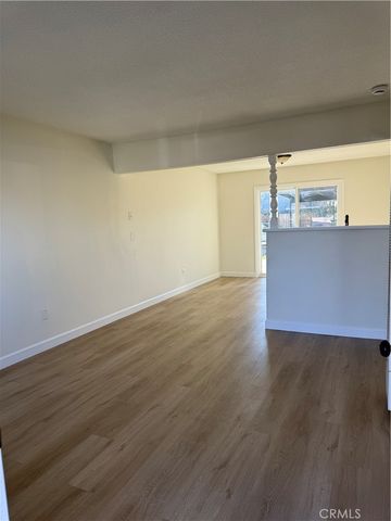 558 S Benjamin, Rialto, CA 92376