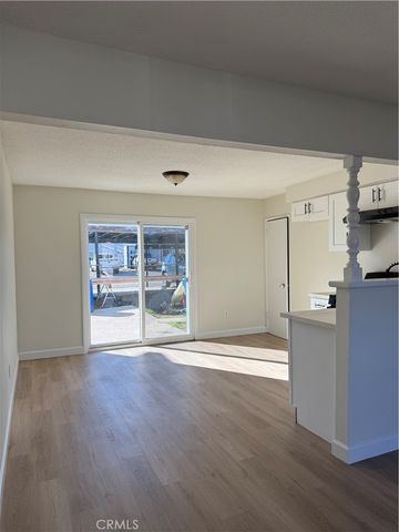 558 S Benjamin, Rialto, CA 92376