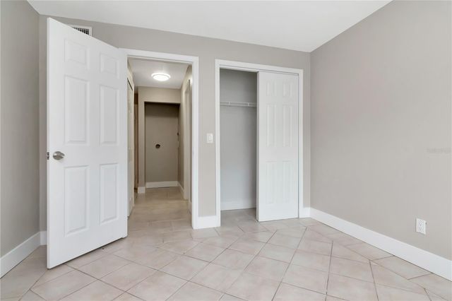 228 BERRY TREE PLACE, Brandon, FL 33510