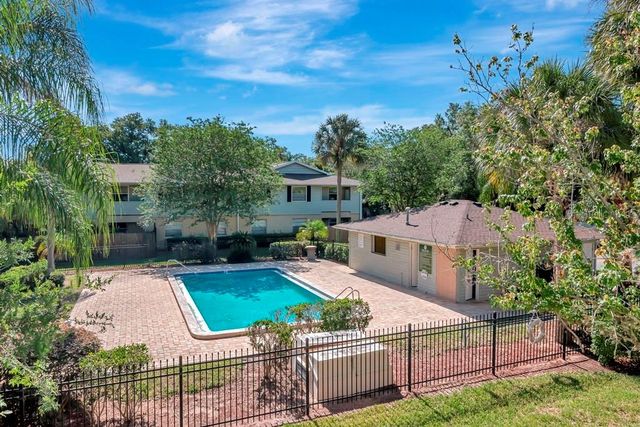 228 BERRY TREE PLACE, Brandon, FL 33510
