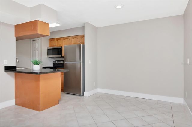 228 BERRY TREE PLACE, Brandon, FL 33510