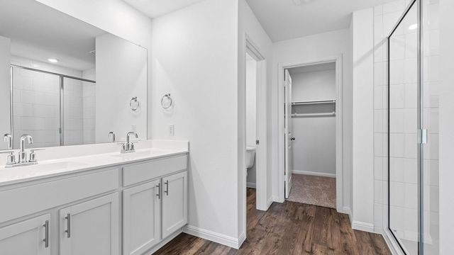 232 Juan Cordona DR, Buda, TX 78610
