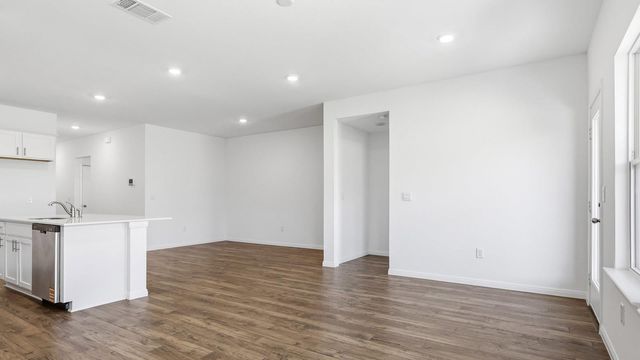 232 Juan Cordona DR, Buda, TX 78610