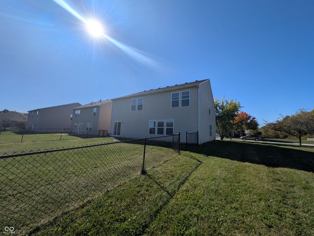 8243 Retreat Lane, Indianapolis, IN 46259