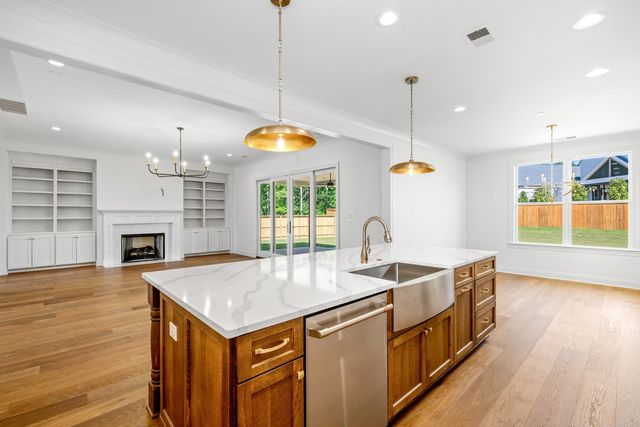 200 PIPER HOLLOW DR, Piperton, TN 38017