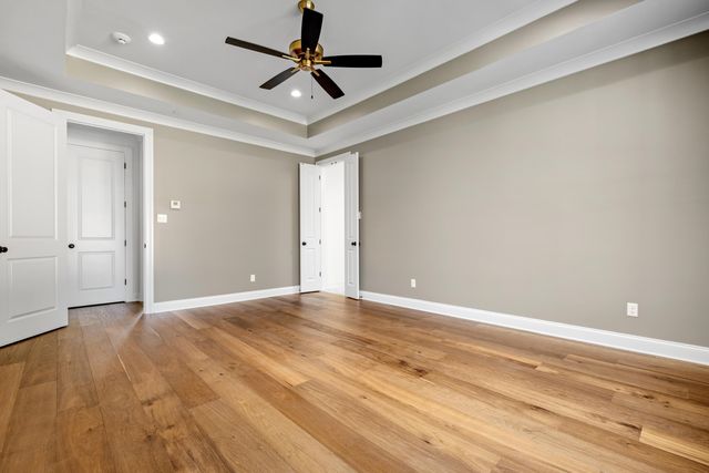 200 PIPER HOLLOW DR, Piperton, TN 38017