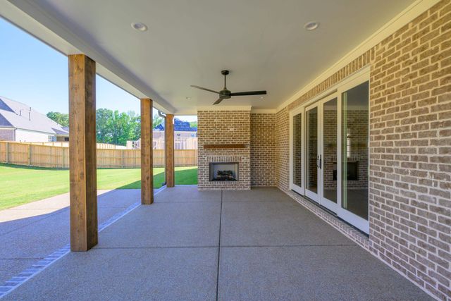 200 PIPER HOLLOW DR, Piperton, TN 38017