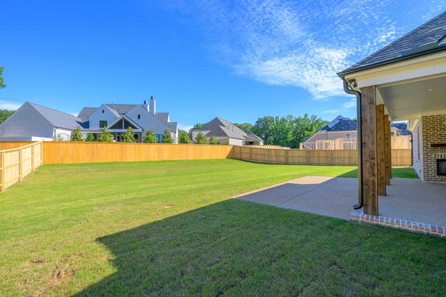 200 PIPER HOLLOW DR, Piperton, TN 38017