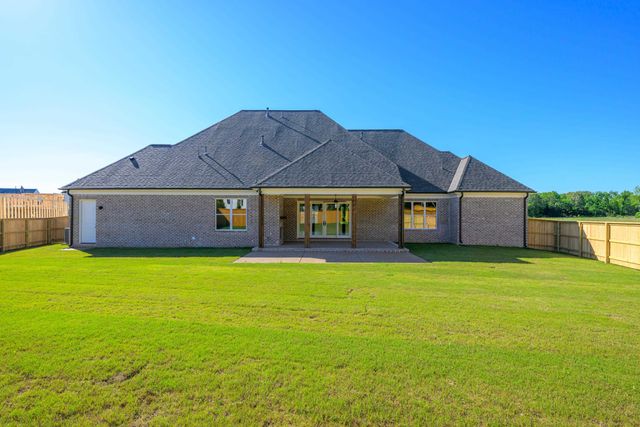 200 PIPER HOLLOW DR, Piperton, TN 38017