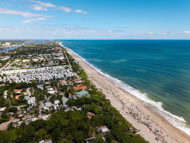 4535 Coquina Road, Ocean Ridge, FL 33435