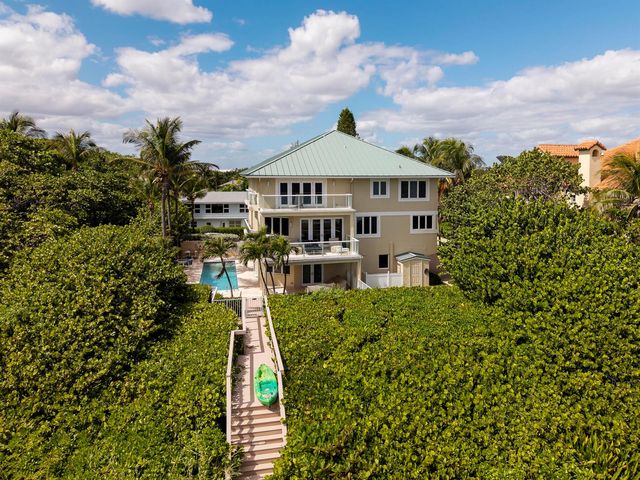 4535 Coquina Road, Ocean Ridge, FL 33435