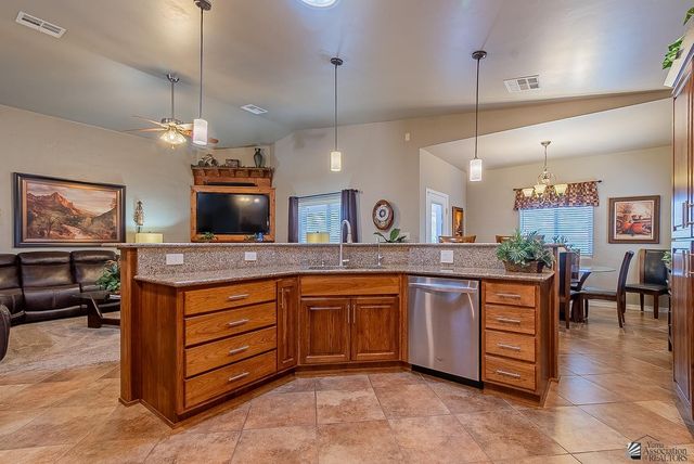 14814 E 49 St, Yuma, AZ 85367