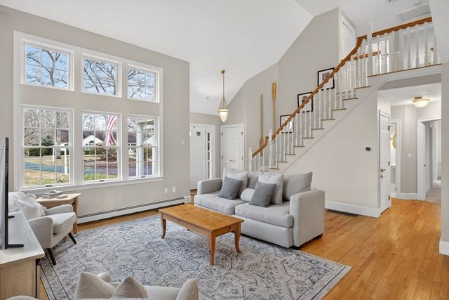 68 Krikor Dr, Falmouth, MA 02556