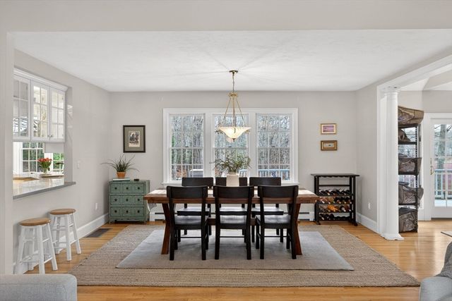 68 Krikor Dr, Falmouth, MA 02556