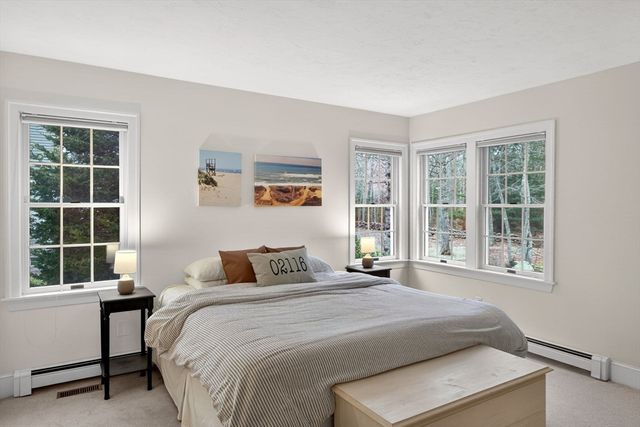 68 Krikor Dr, Falmouth, MA 02556