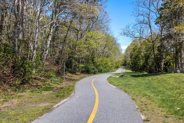 68 Krikor Dr, Falmouth, MA 02556