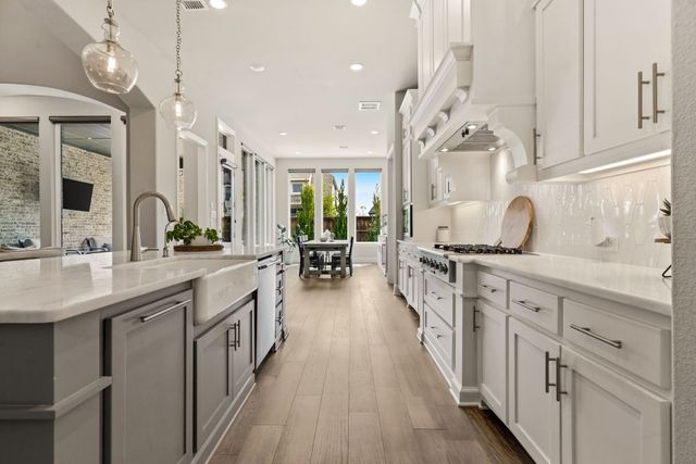 6068 Manderlay Drive, Frisco, TX 75034