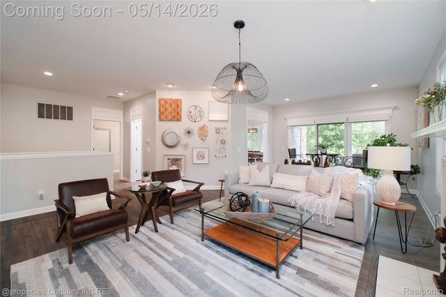 44643 Aspen Ridge Drive, Northville Township, MI 48168