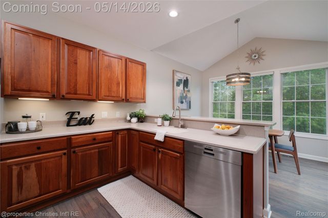 44643 Aspen Ridge Drive, Northville Township, MI 48168