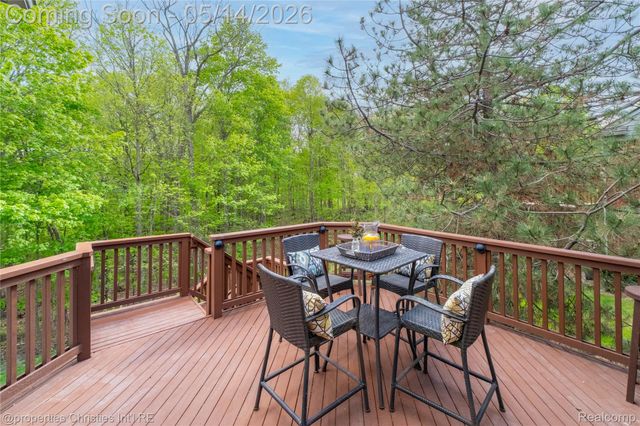 44643 Aspen Ridge Drive, Northville Township, MI 48168