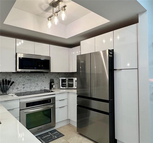 2681 N Flamingo Rd 1806S, Sunrise, FL 33323