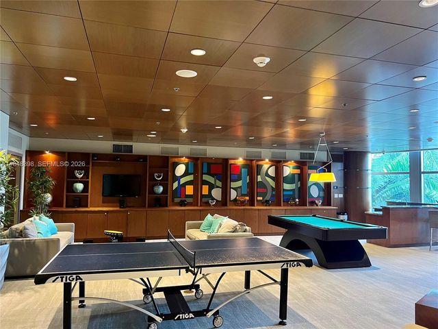 2681 N Flamingo Rd 1806S, Sunrise, FL 33323