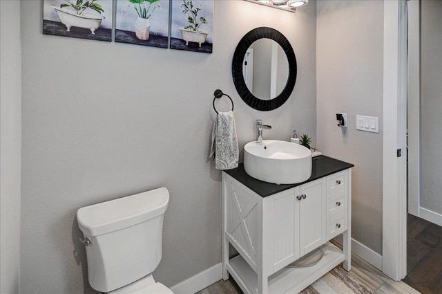 816 Damascus Trail, Cottage Grove, WI 53527