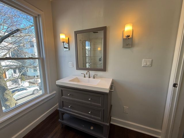 30 Thornley St 2, Boston, MA 02125