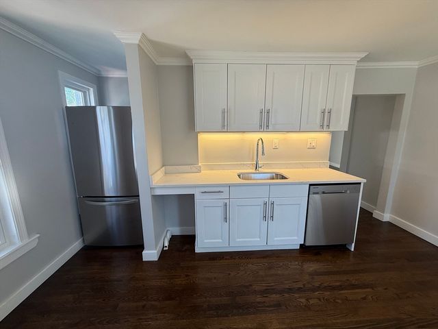 30 Thornley St 2, Boston, MA 02125