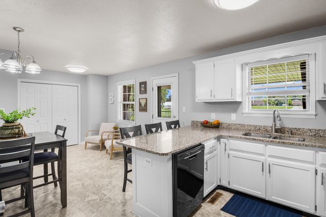 419 Plumtree Drive, Berea, KY 40403