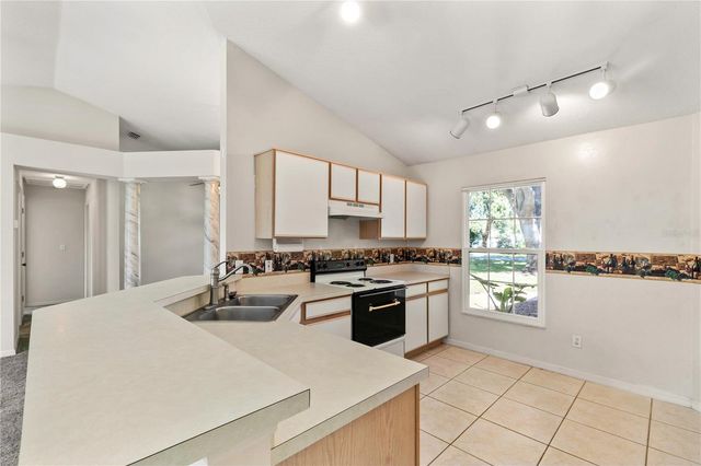 2714 BAYVIEW DRIVE, Eustis, FL 32726