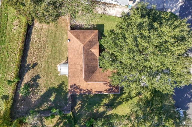 2714 BAYVIEW DRIVE, Eustis, FL 32726