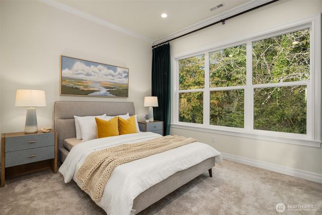 1024 91st Avenue NE, Bellevue, WA 98004