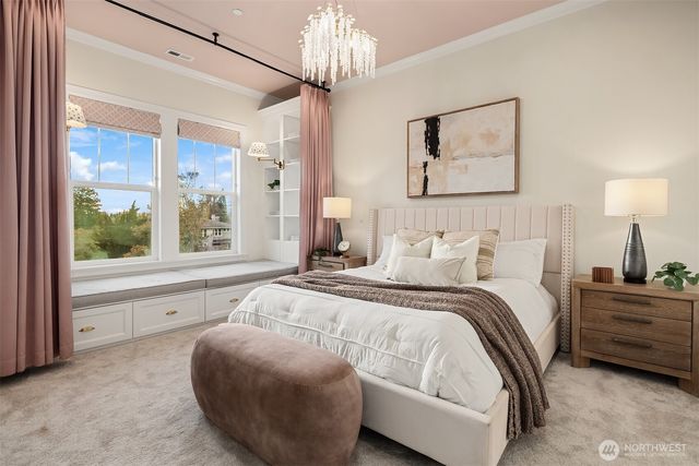 1024 91st Avenue NE, Bellevue, WA 98004