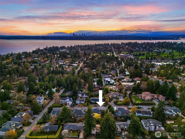 1024 91st Avenue NE, Bellevue, WA 98004