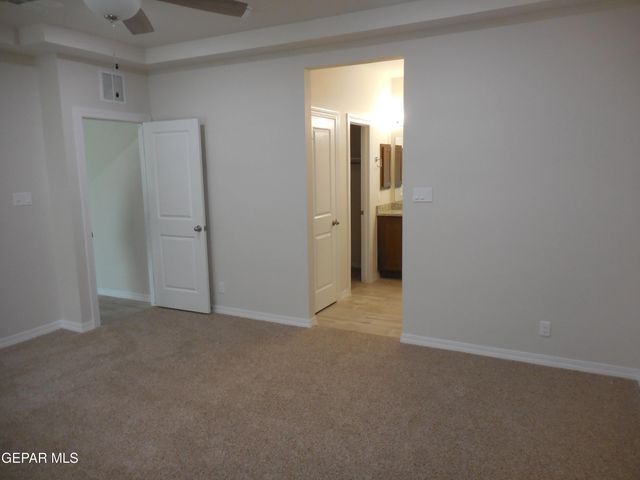 561 Oakmont Place, El Paso, TX 79928